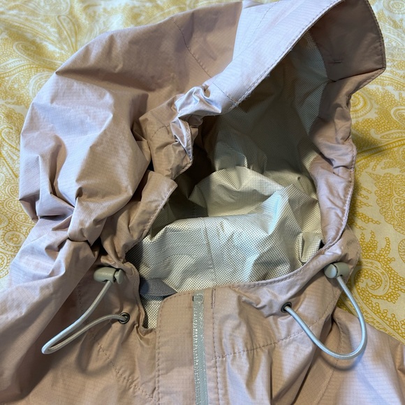 Eddie Bauer rain jacket - Picture 4 of 7